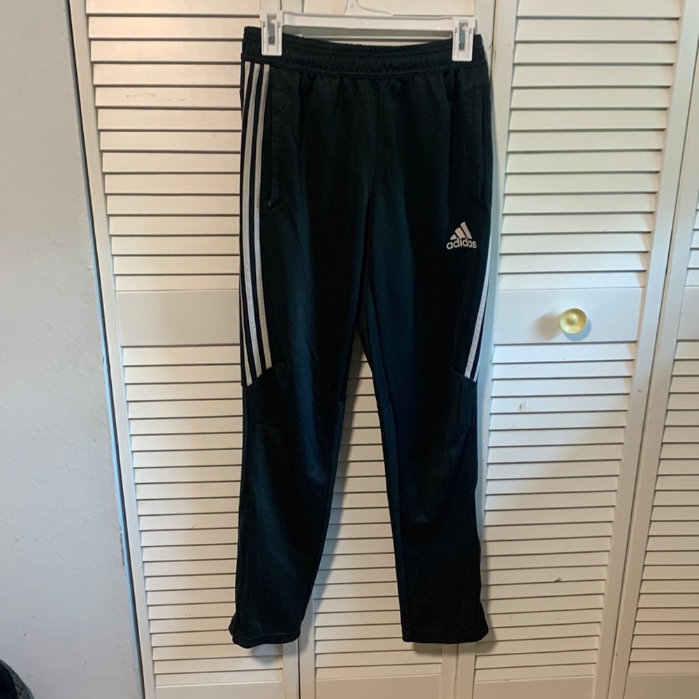 Men’s Adidas joggers